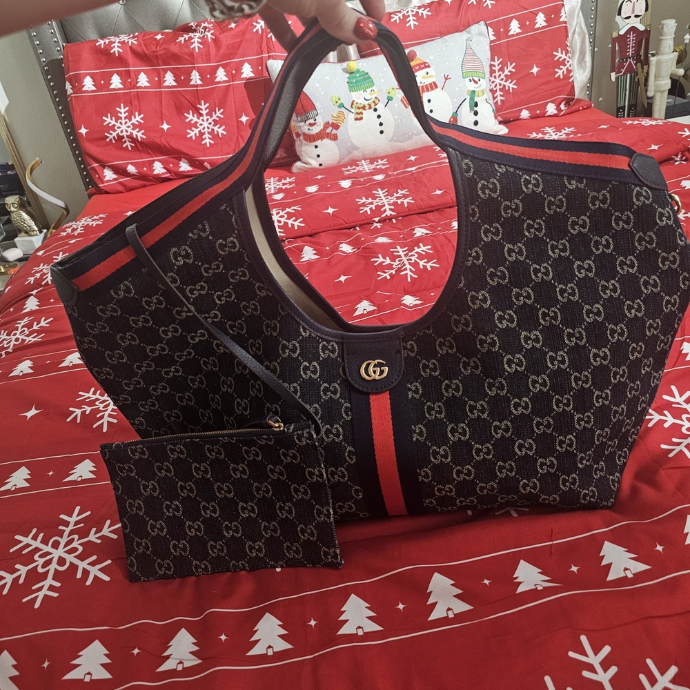Elegant Inspir3d DENIM AND RED CANVAS TOTE With Inside POUCH NEVER WORN
